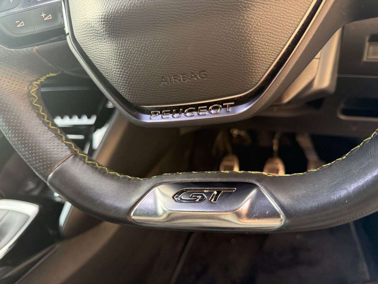 2022 PEUGEOT 208 2022 PEUGEOT 208