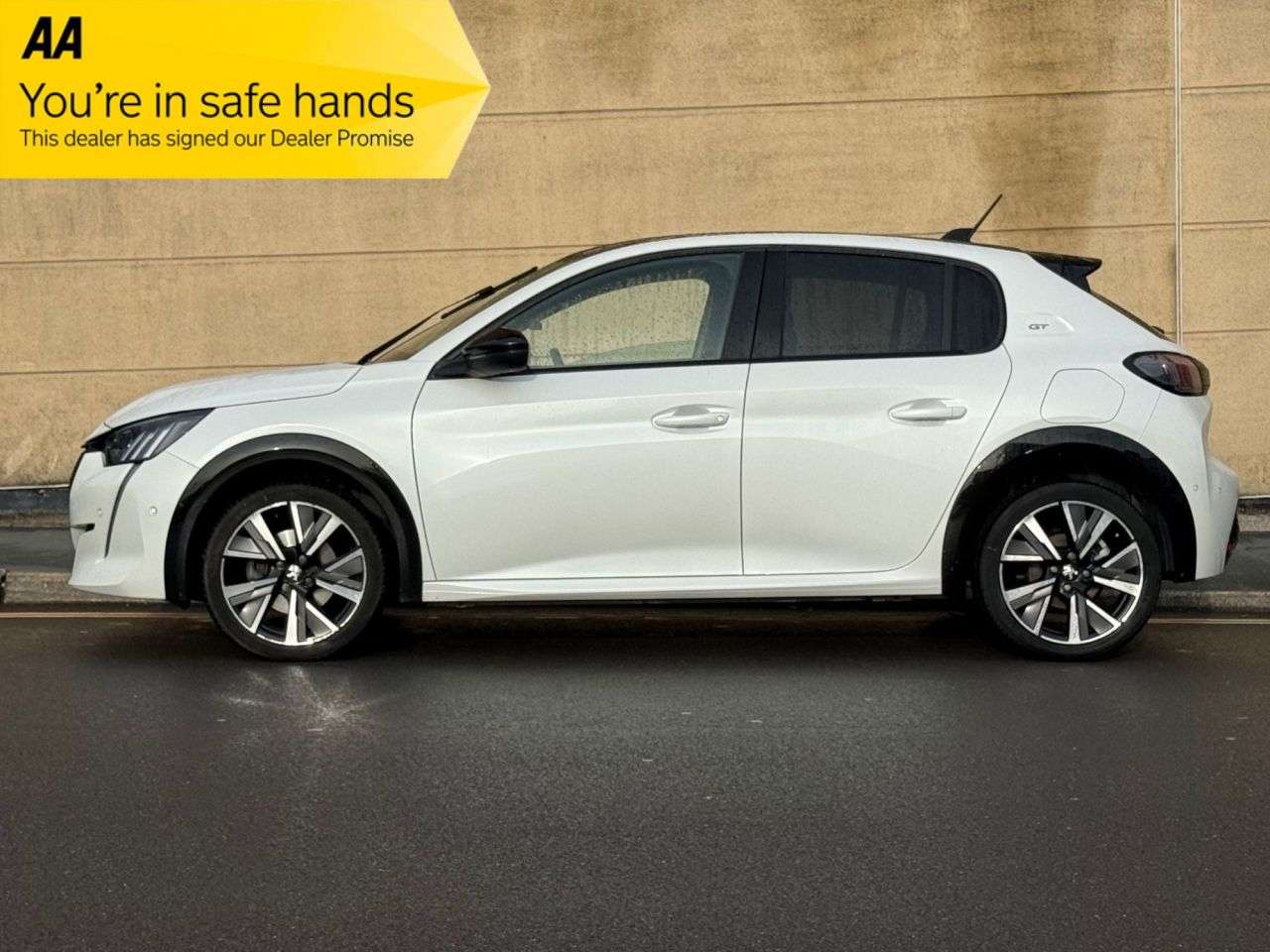 2022 PEUGEOT 208 2022 PEUGEOT 208