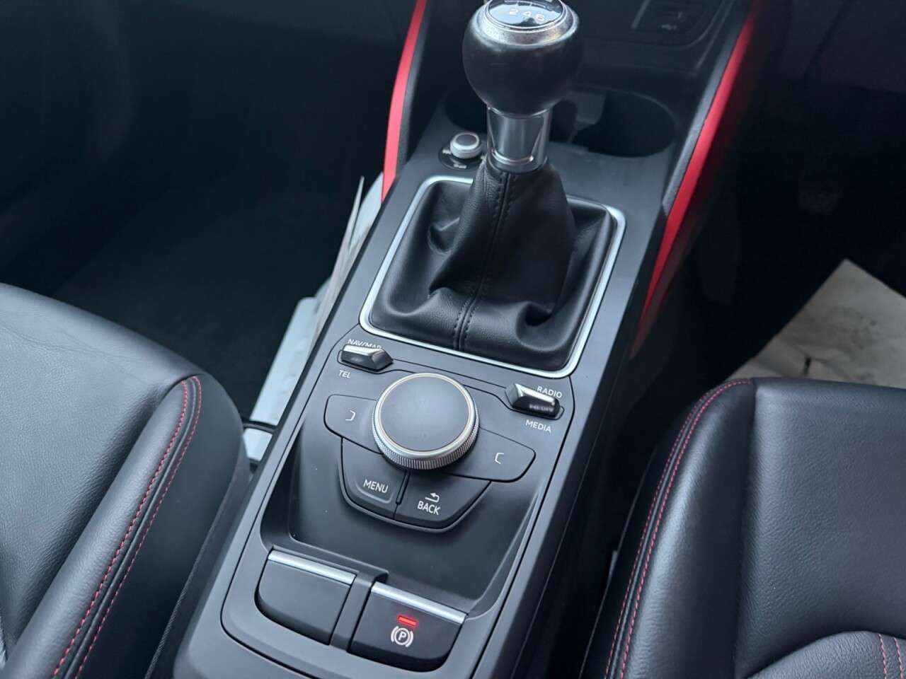 2016 AUDI Q2 2016 AUDI Q2