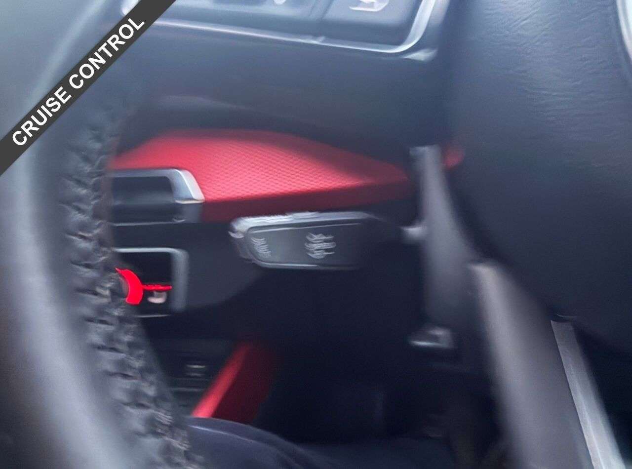 2016 AUDI Q2 2016 AUDI Q2