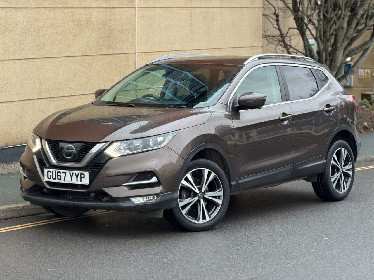 A 2017 NISSAN QASHQAI 1.2 DIG-T N-Connecta SUV 5dr Petrol XTRON Euro 6 (s/s) (115 ps) A 2017 NISSAN QASHQAI 1.2 DIG-T N-Connecta SUV 5dr Petrol XTRON Euro 6 (s/s) (115 ps)