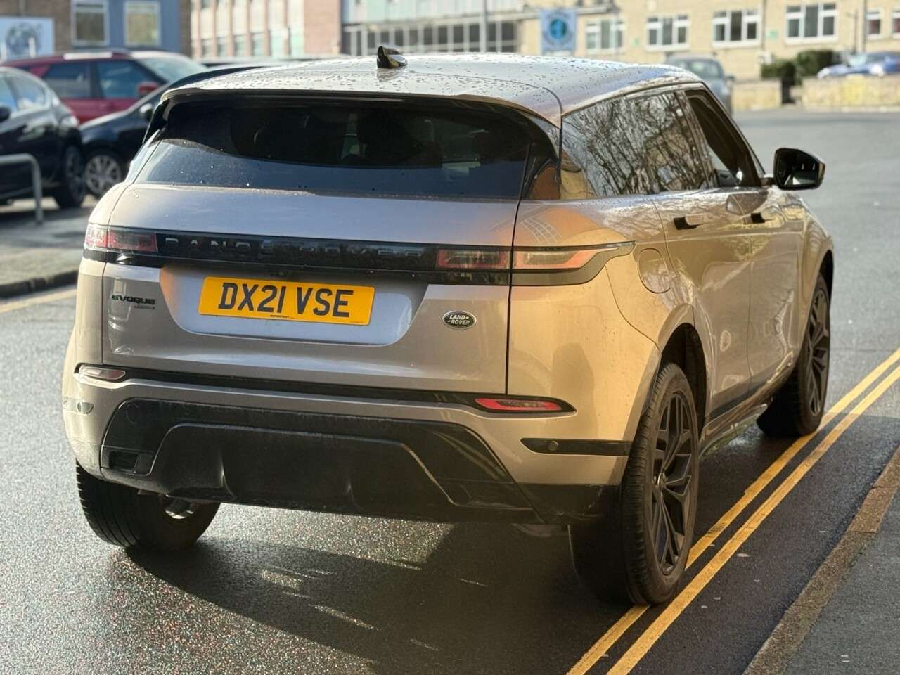2021 LAND ROVER RANGE ROVER EVOQUE 2021 LAND ROVER RANGE ROVER EVOQUE