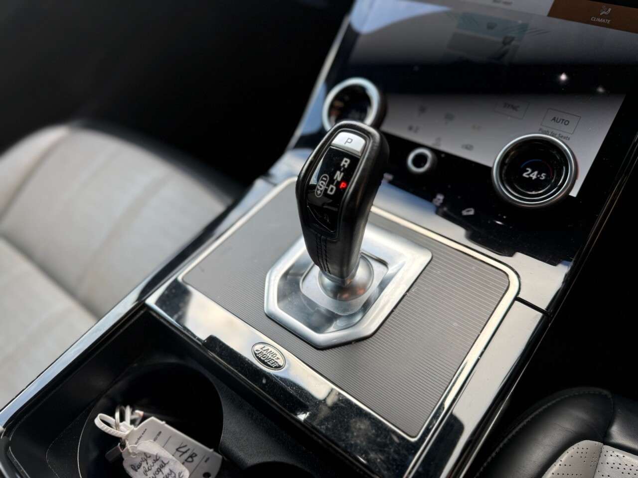 2021 LAND ROVER RANGE ROVER EVOQUE 2021 LAND ROVER RANGE ROVER EVOQUE