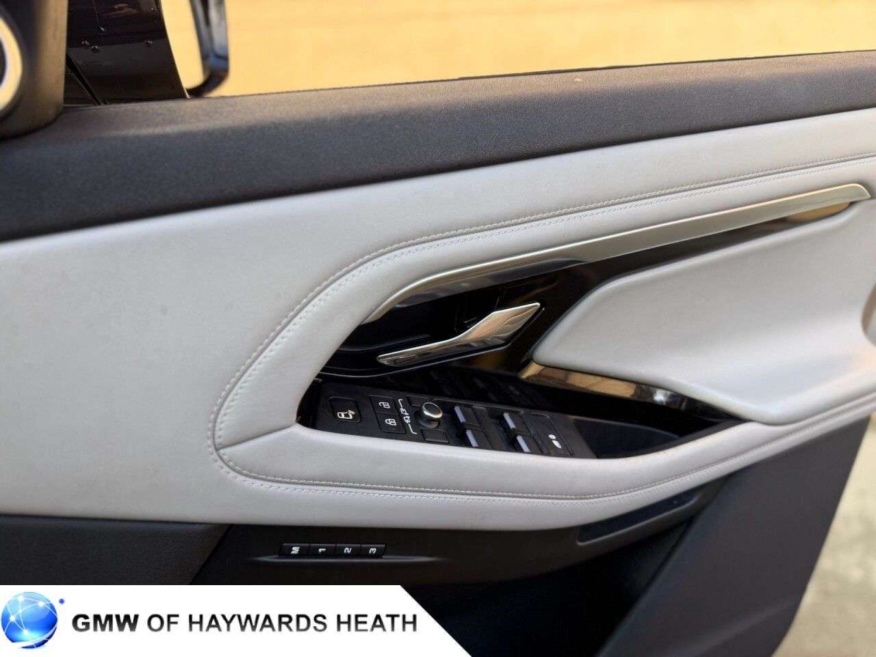 2021 LAND ROVER RANGE ROVER EVOQUE 2021 LAND ROVER RANGE ROVER EVOQUE