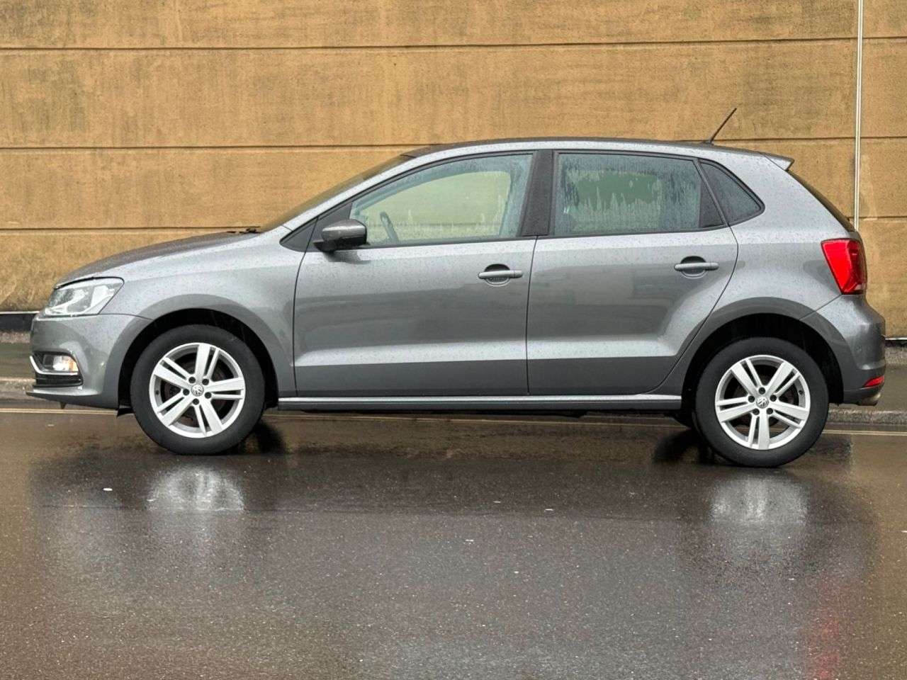 2017 VOLKSWAGEN POLO 2017 VOLKSWAGEN POLO