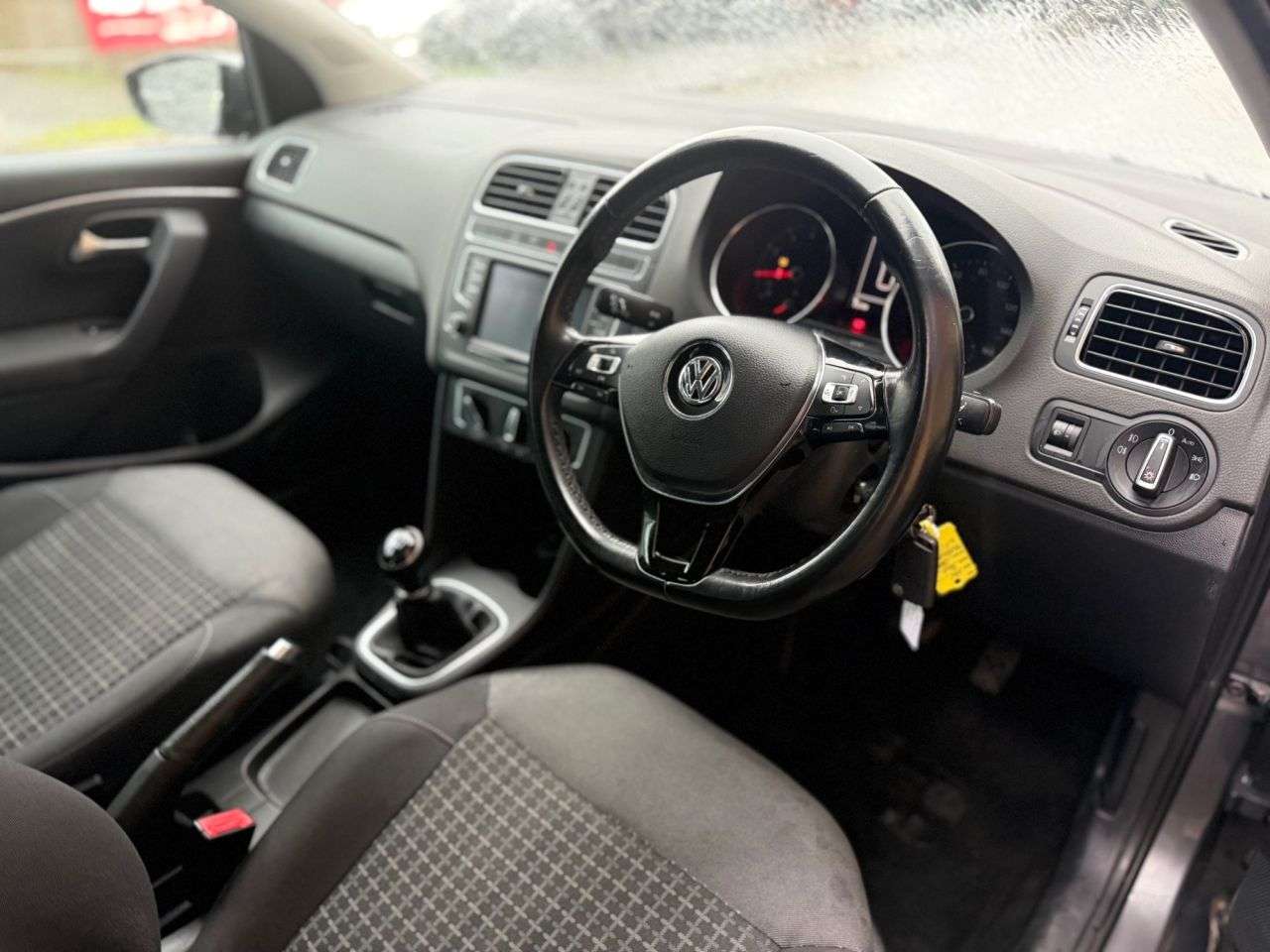 2017 VOLKSWAGEN POLO 2017 VOLKSWAGEN POLO