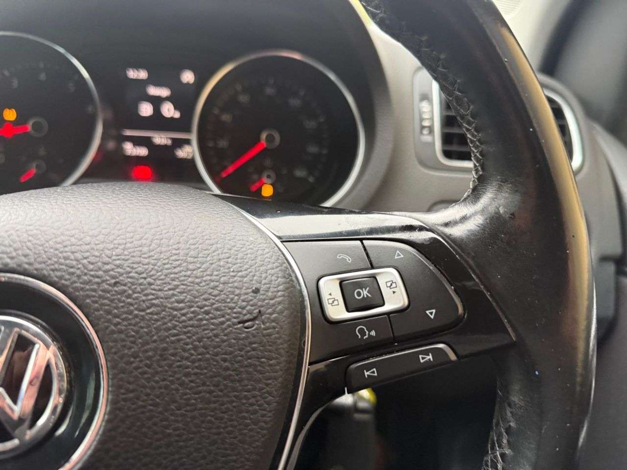 2017 VOLKSWAGEN POLO 2017 VOLKSWAGEN POLO