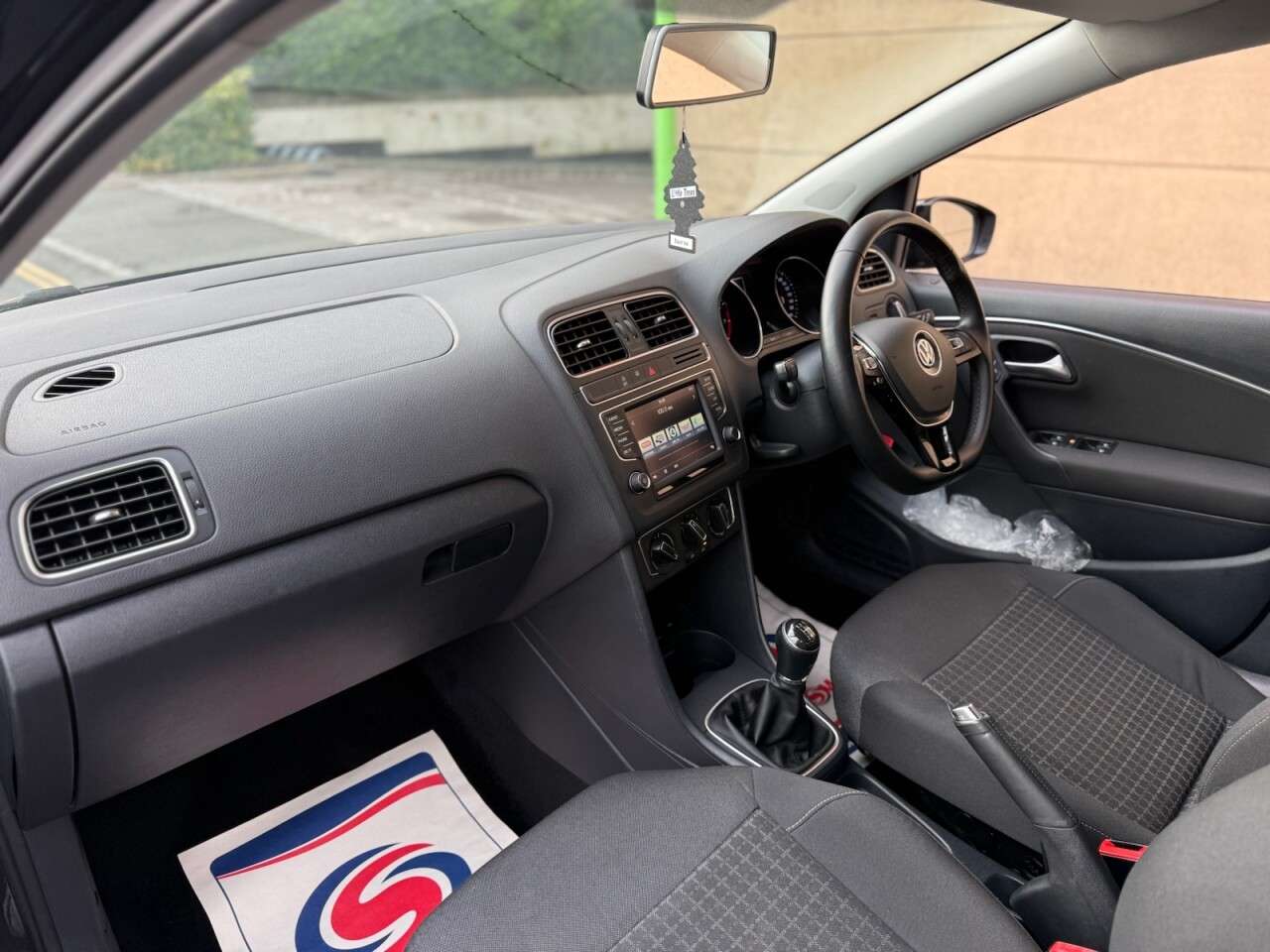 2014 VOLKSWAGEN POLO 2014 VOLKSWAGEN POLO