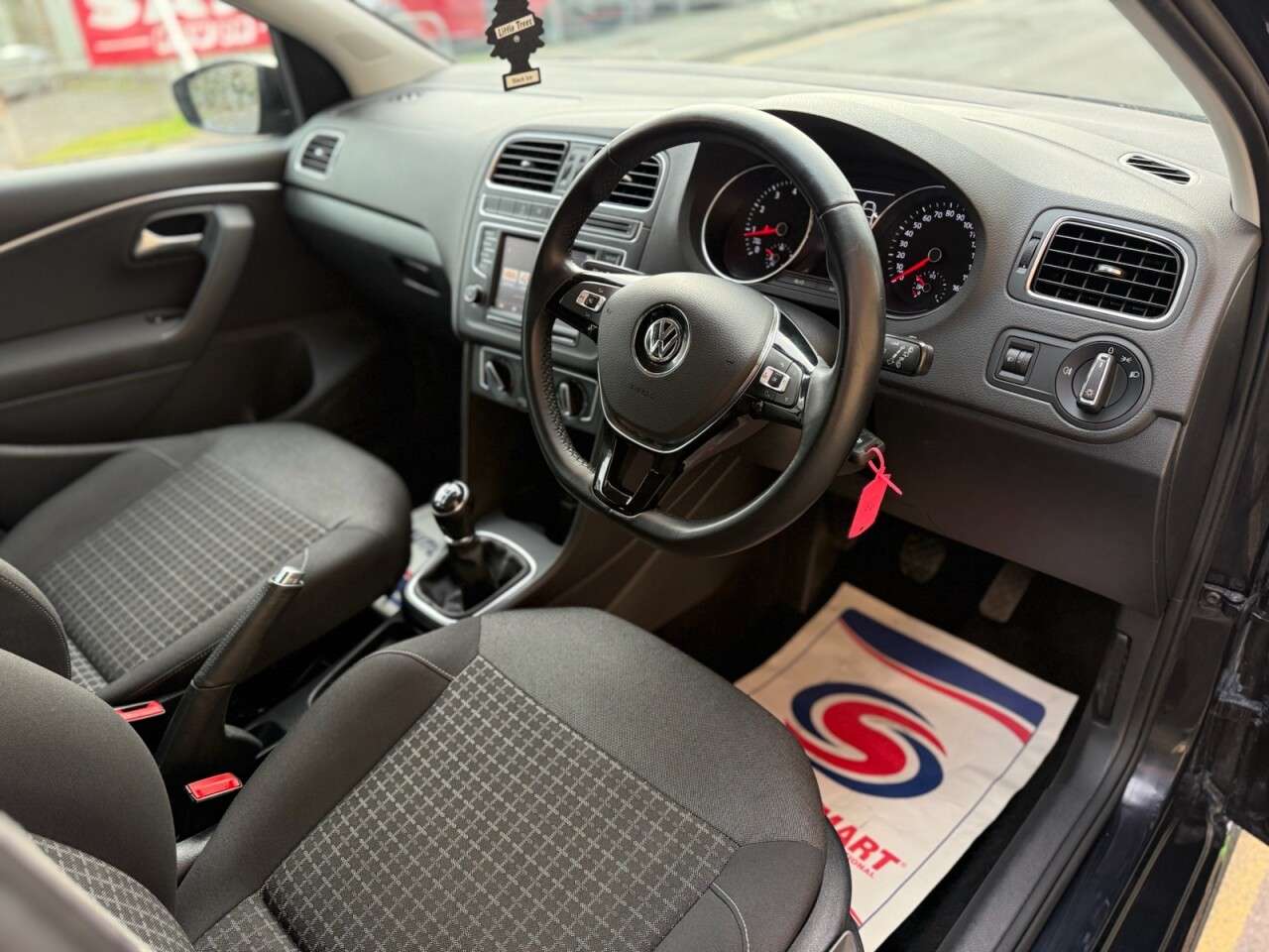 2014 VOLKSWAGEN POLO 2014 VOLKSWAGEN POLO