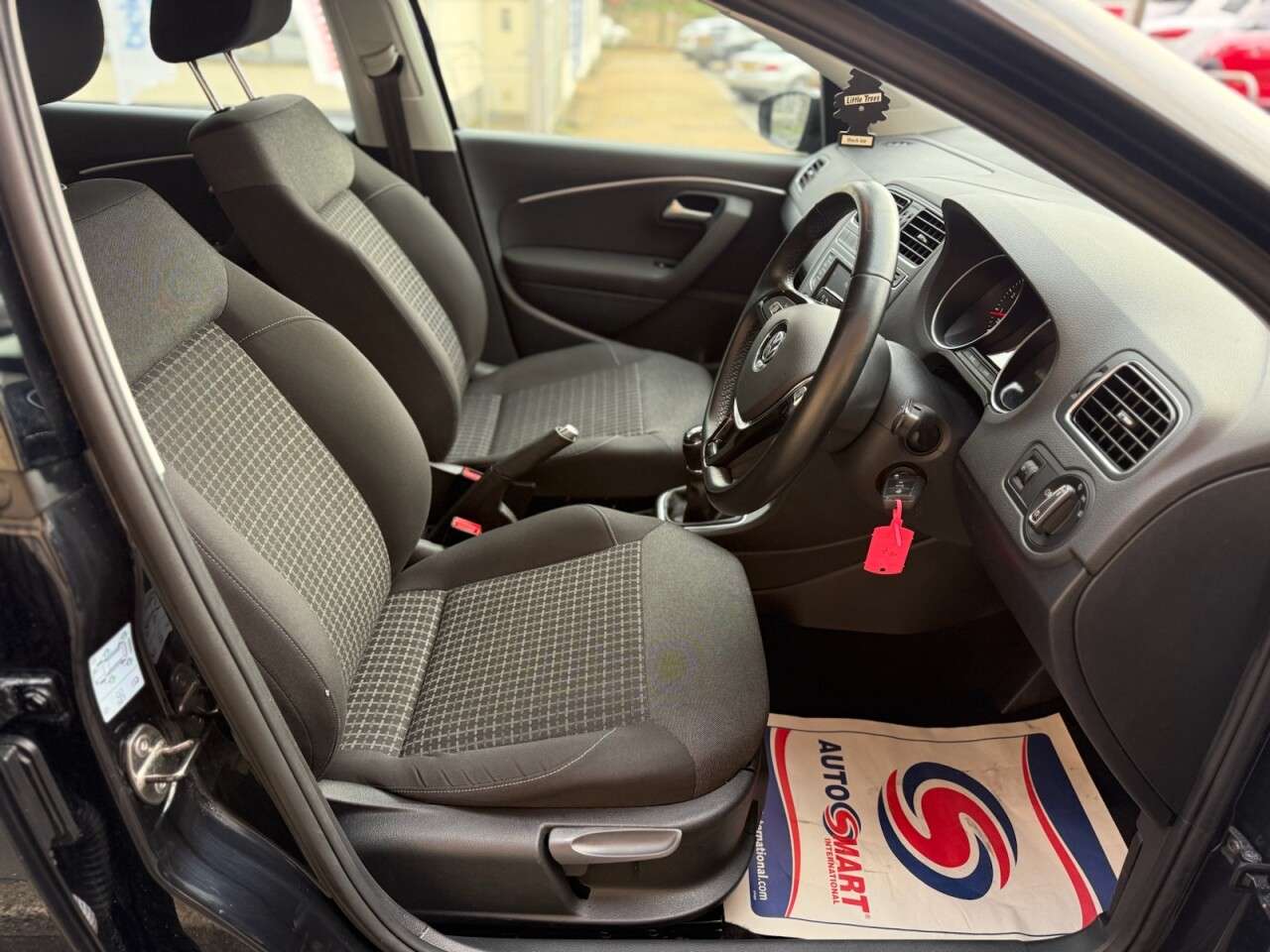 2014 VOLKSWAGEN POLO 2014 VOLKSWAGEN POLO