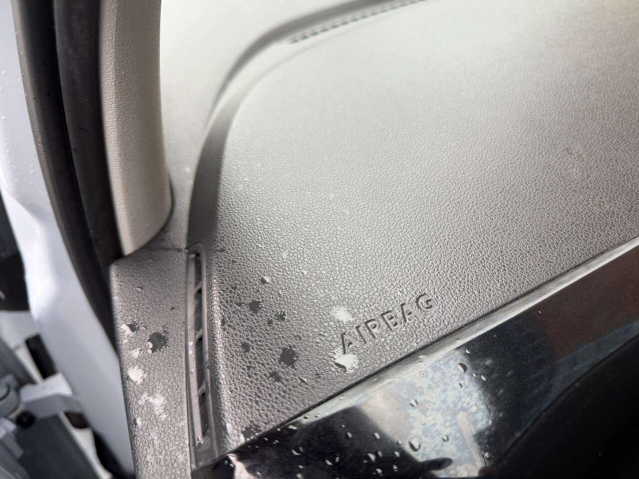 2013 VOLKSWAGEN UP! 2013 VOLKSWAGEN UP!