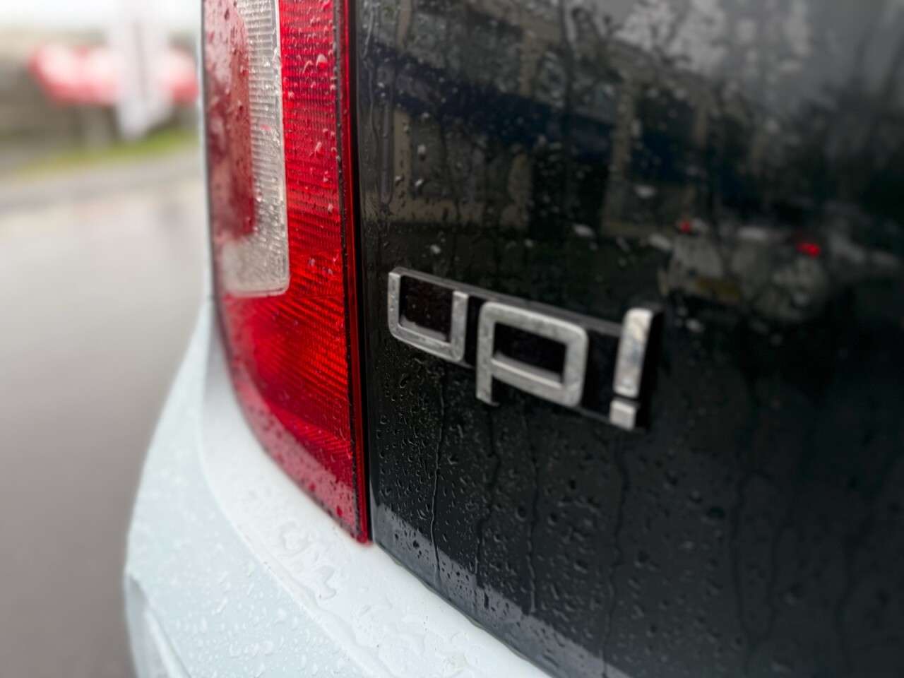 2013 VOLKSWAGEN UP! 2013 VOLKSWAGEN UP!