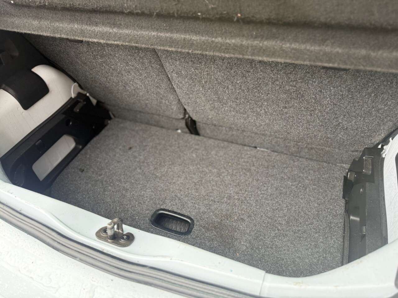 2013 VOLKSWAGEN UP! 2013 VOLKSWAGEN UP!