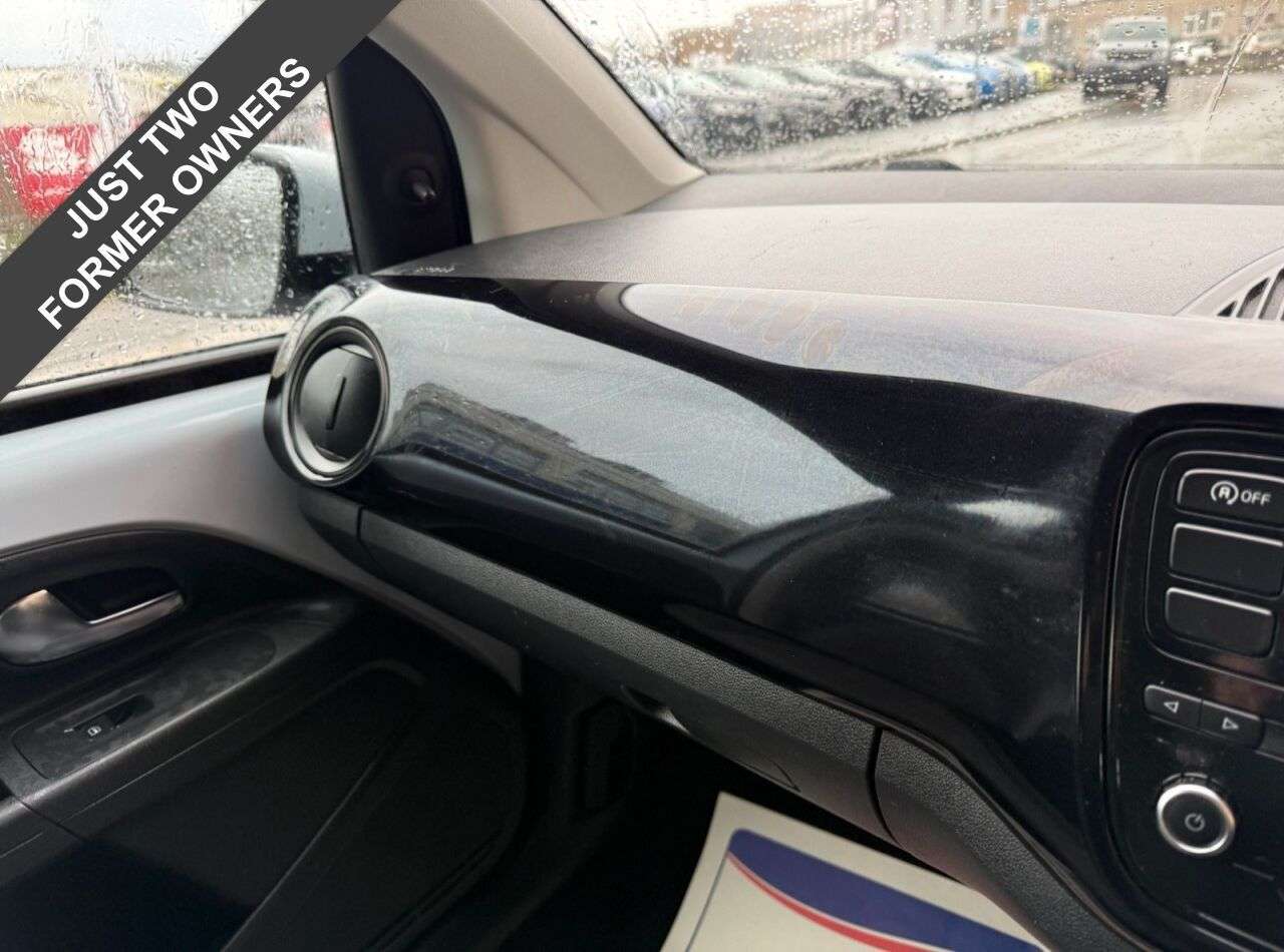 2013 VOLKSWAGEN UP! 2013 VOLKSWAGEN UP!