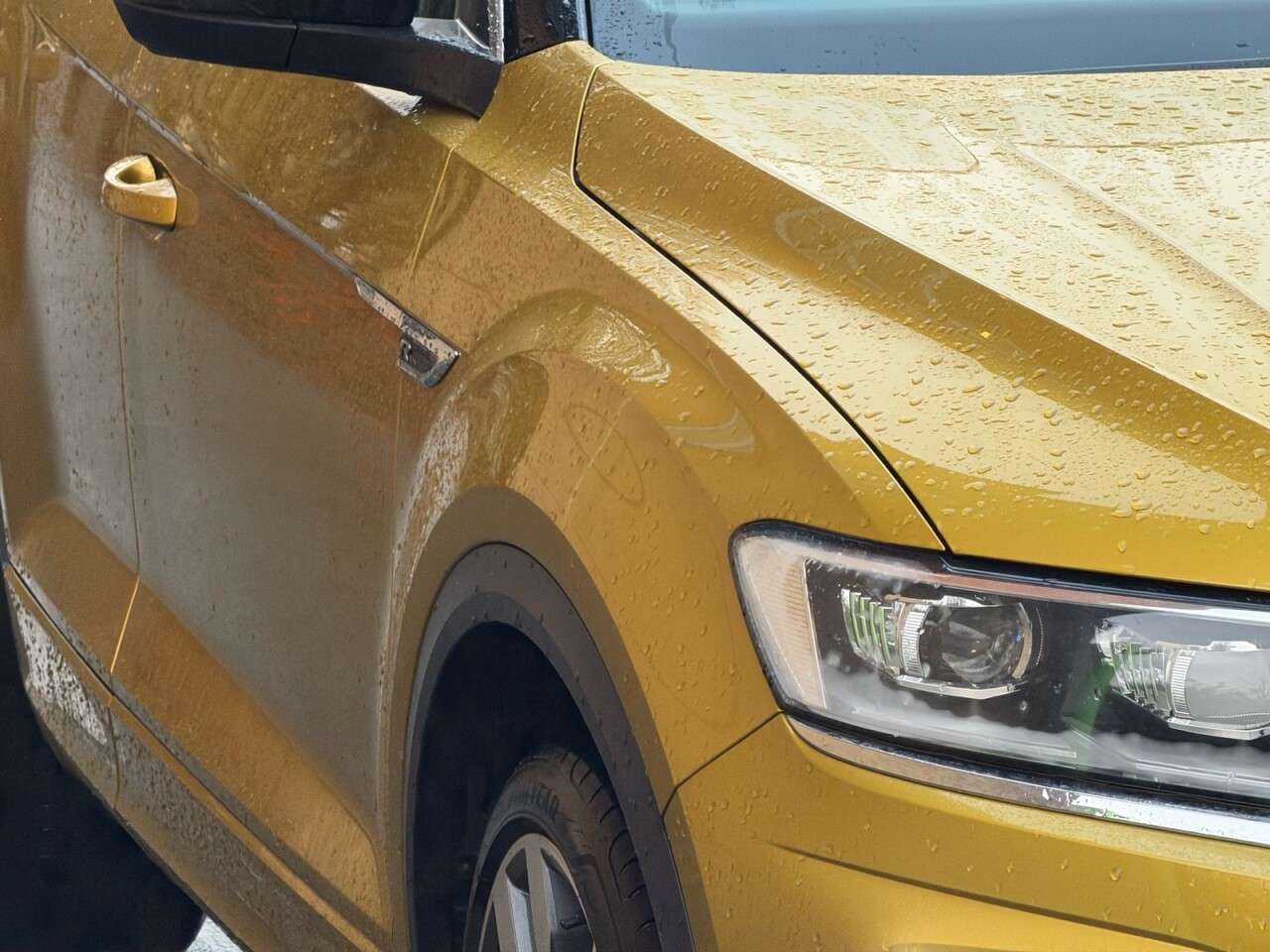 2018 VOLKSWAGEN T-ROC 2018 VOLKSWAGEN T-ROC