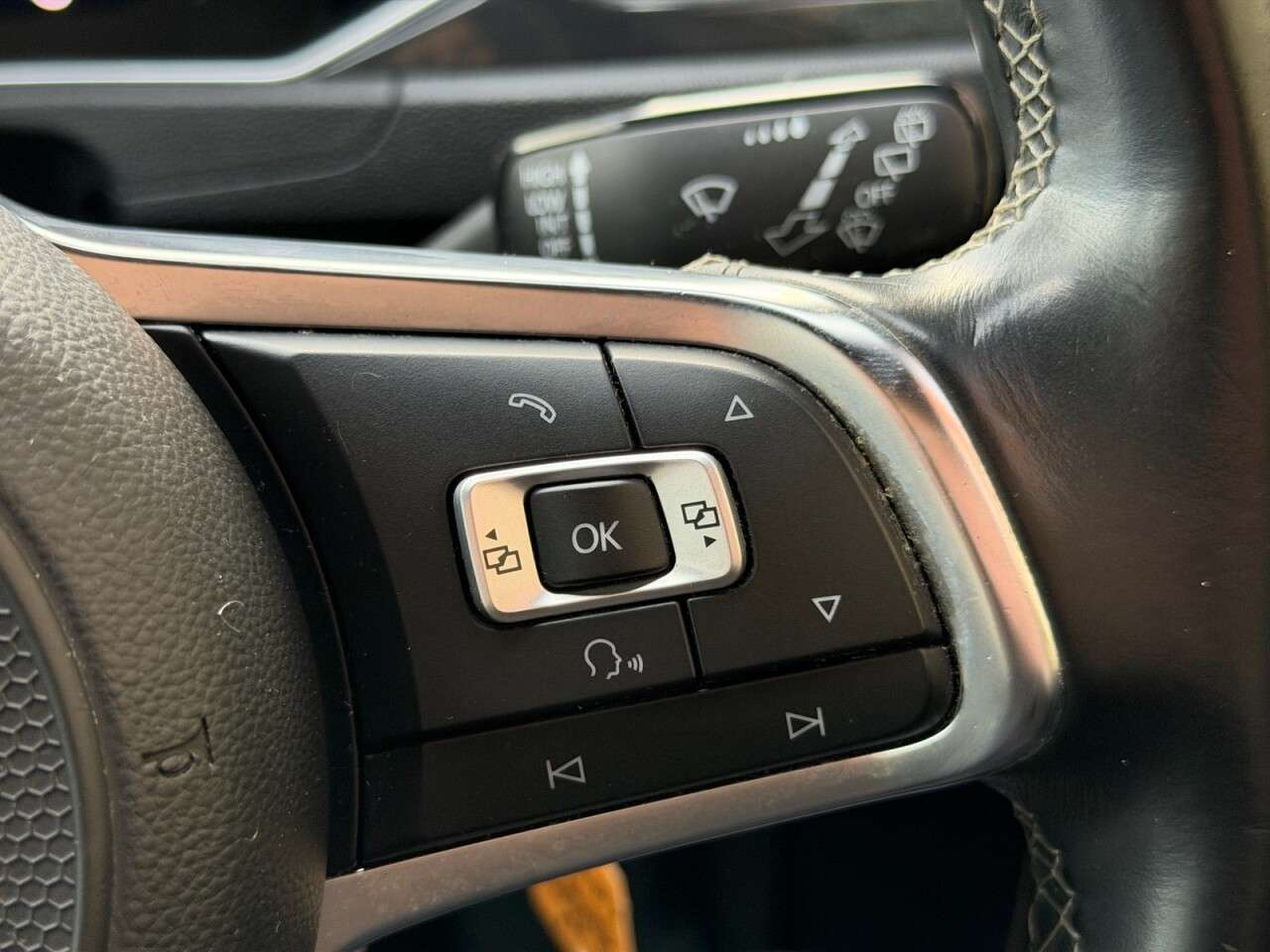 2018 VOLKSWAGEN T-ROC 2018 VOLKSWAGEN T-ROC