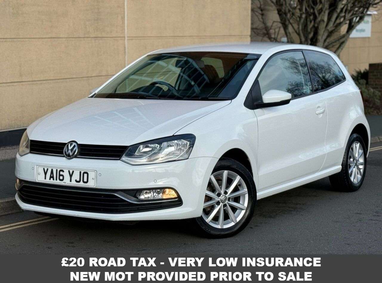 A 2016 VOLKSWAGEN POLO 1.0 BlueMotion Tech Match Hatchback 3dr Petrol Manual Euro 6 (s/s) (60 ps) A 2016 VOLKSWAGEN POLO 1.0 BlueMotion Tech Match Hatchback 3dr Petrol Manual Euro 6 (s/s) (60 ps)