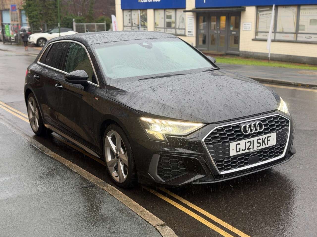 A 2021 AUDI A3 1.5 TFSI 35 S line Sportback 5dr Petrol S Tronic Euro 6 (s/s) (150 ps) A 2021 AUDI A3 1.5 TFSI 35 S line Sportback 5dr Petrol S Tronic Euro 6 (s/s) (150 ps)