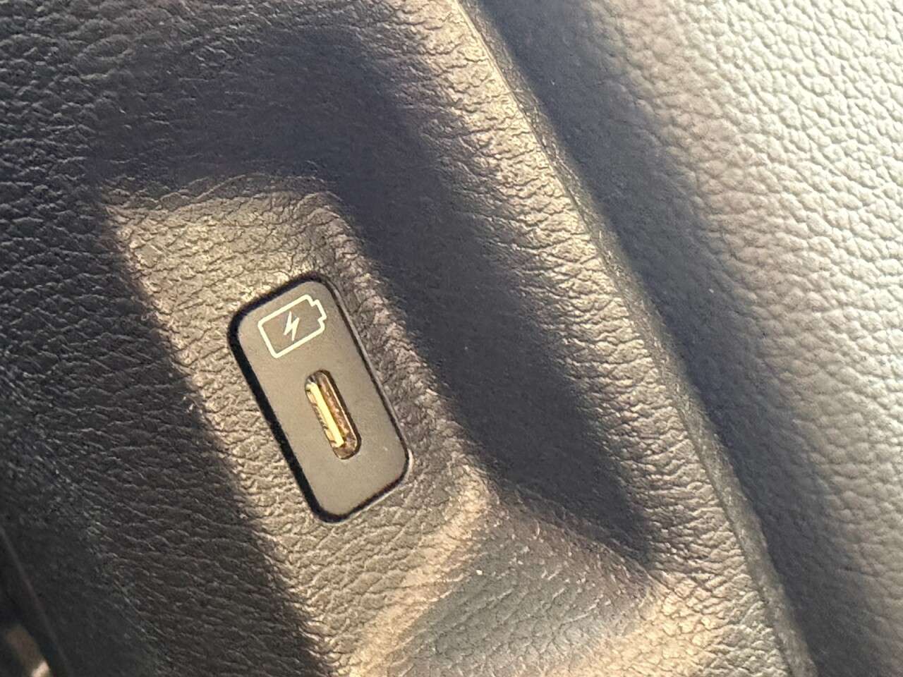 2023 KIA SPORTAGE 2023 KIA SPORTAGE