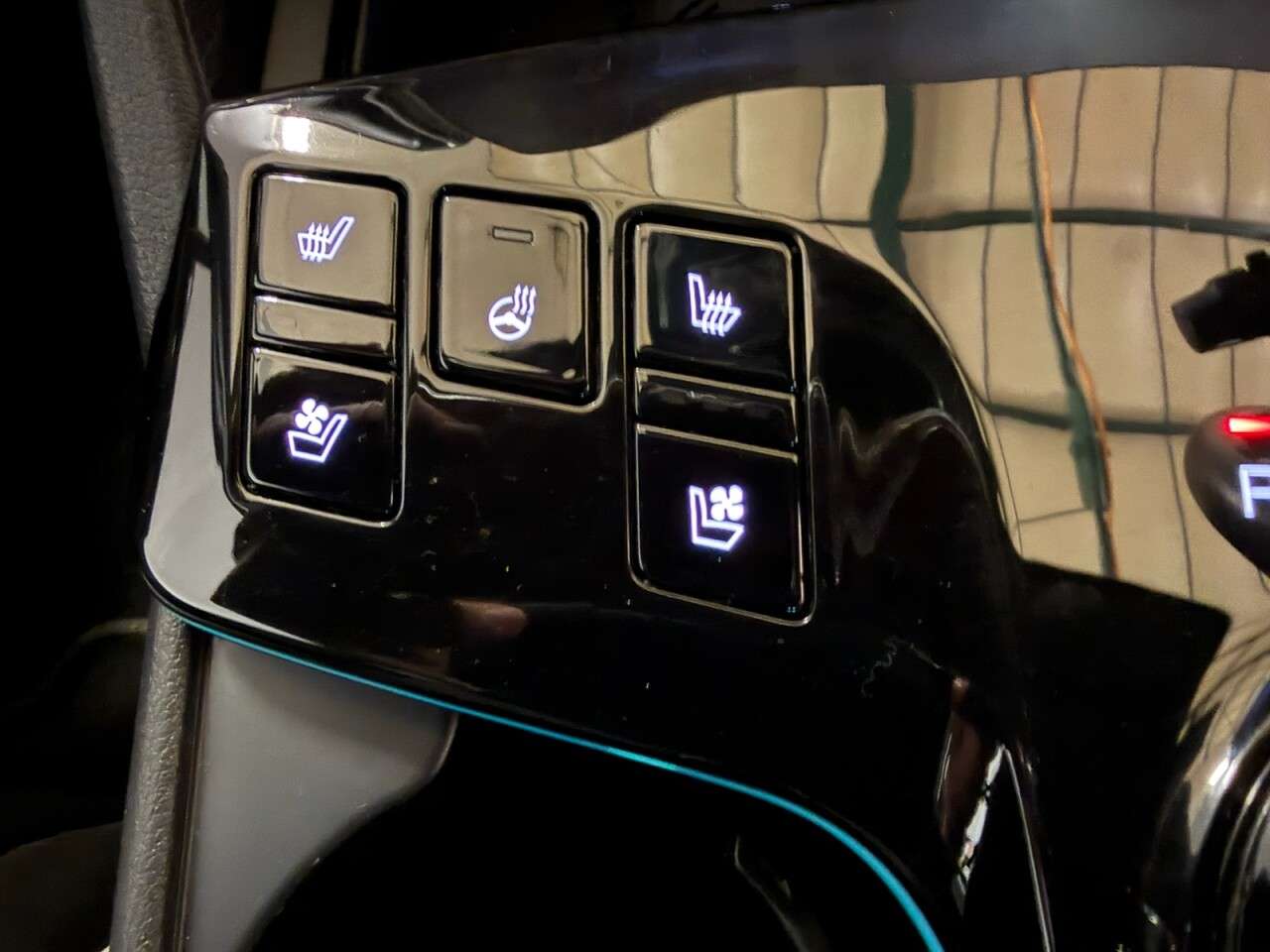 2023 KIA SPORTAGE 2023 KIA SPORTAGE