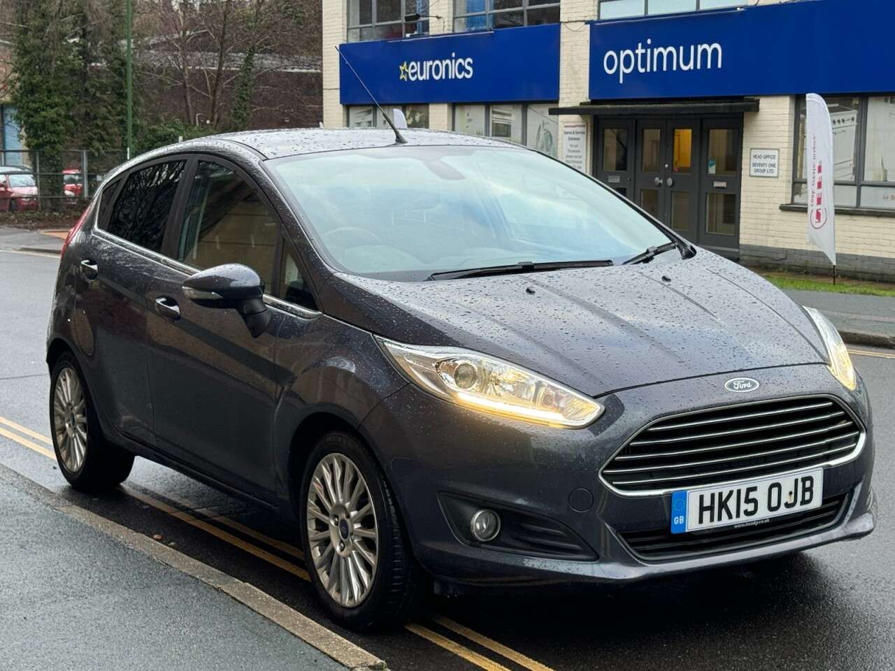 A 2015 FORD FIESTA 1.0T EcoBoost Titanium Hatchback 5dr Petrol Manual Euro 5 (s/s) (100 ps) A 2015 FORD FIESTA 1.0T EcoBoost Titanium Hatchback 5dr Petrol Manual Euro 5 (s/s) (100 ps)