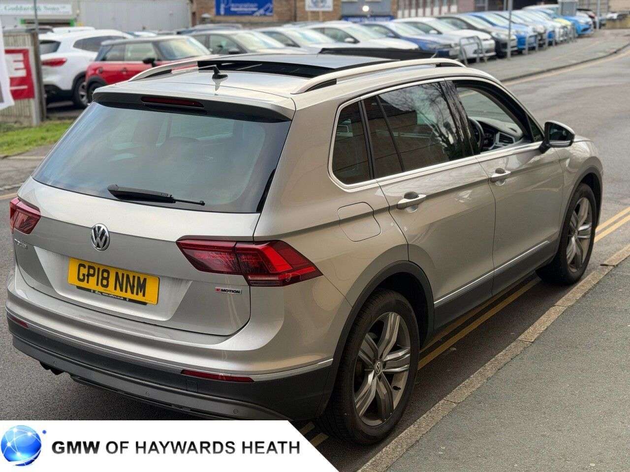 2018 VOLKSWAGEN TIGUAN 2018 VOLKSWAGEN TIGUAN