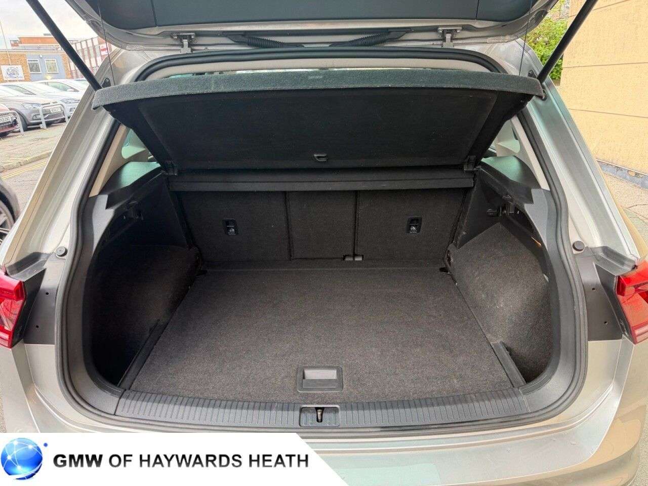 2018 VOLKSWAGEN TIGUAN 2018 VOLKSWAGEN TIGUAN