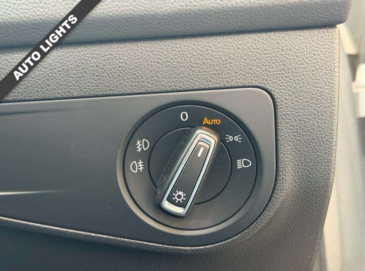 2018 VOLKSWAGEN TIGUAN 2018 VOLKSWAGEN TIGUAN