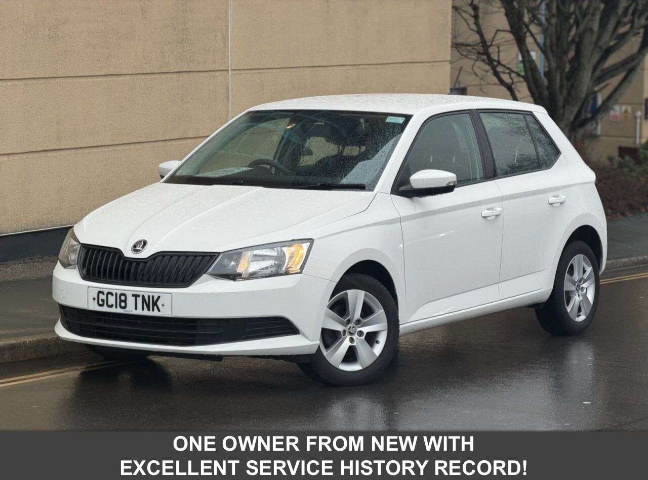 A 2018 SKODA FABIA 1.0 S Plus Hatchback 5dr Petrol Manual Euro 6 (s/s) (60 ps) A 2018 SKODA FABIA 1.0 S Plus Hatchback 5dr Petrol Manual Euro 6 (s/s) (60 ps)