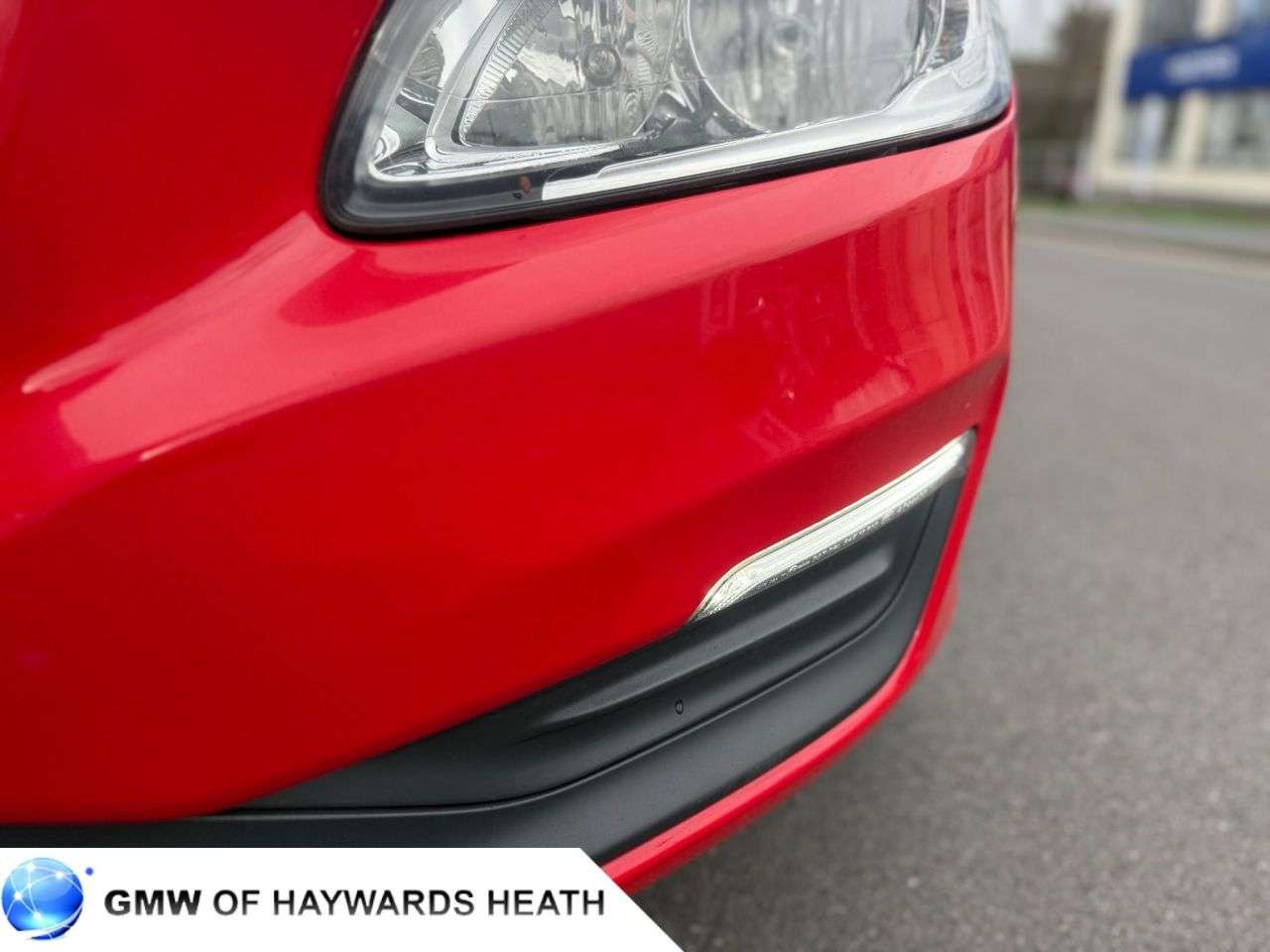 2017 VOLVO V60 2017 VOLVO V60