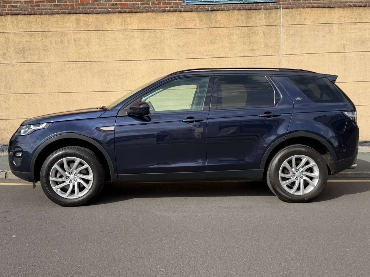 2017 LAND ROVER DISCOVERY SPORT 2017 LAND ROVER DISCOVERY SPORT