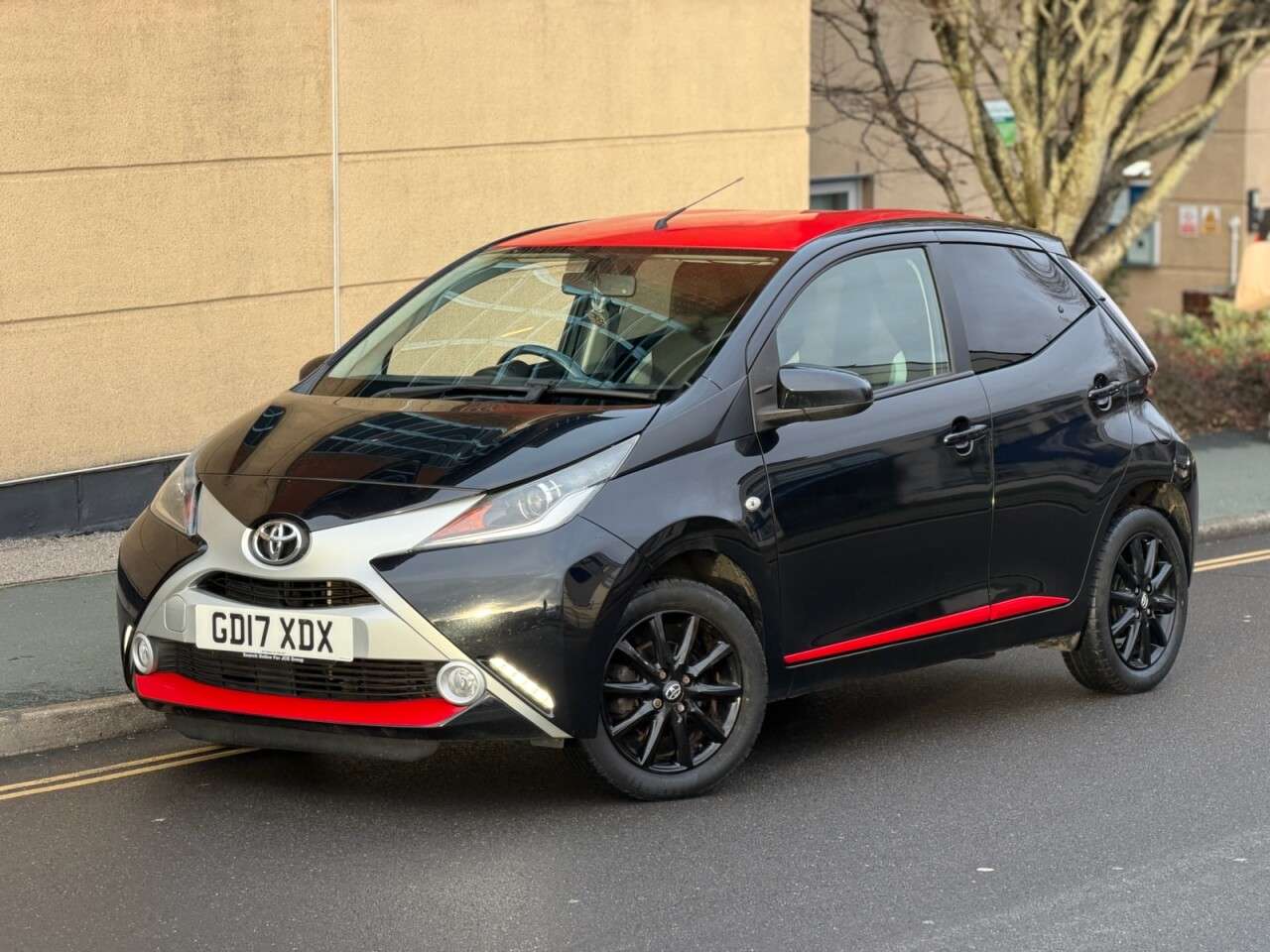 A 2017 TOYOTA AYGO 1.0 VVT-i x-press Hatchback 5dr Petrol Manual Euro 6 (68 ps) A 2017 TOYOTA AYGO 1.0 VVT-i x-press Hatchback 5dr Petrol Manual Euro 6 (68 ps)