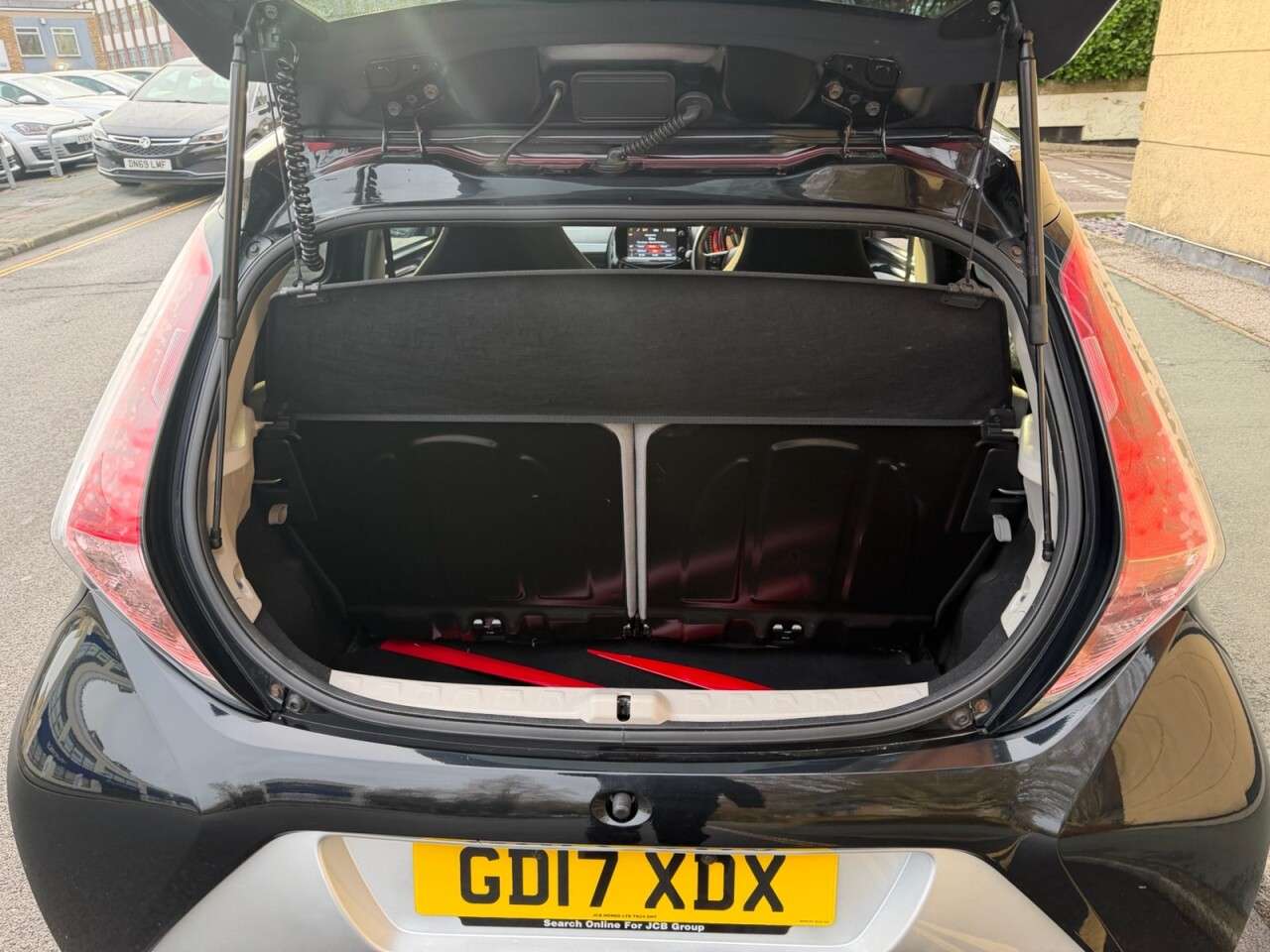 2017 TOYOTA AYGO 2017 TOYOTA AYGO