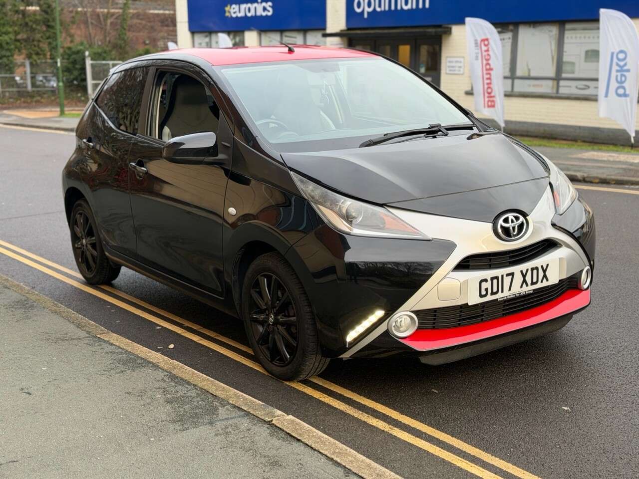 A 2017 TOYOTA AYGO 1.0 VVT-i x-press Hatchback 5dr Petrol Manual Euro 6 (68 ps) A 2017 TOYOTA AYGO 1.0 VVT-i x-press Hatchback 5dr Petrol Manual Euro 6 (68 ps)