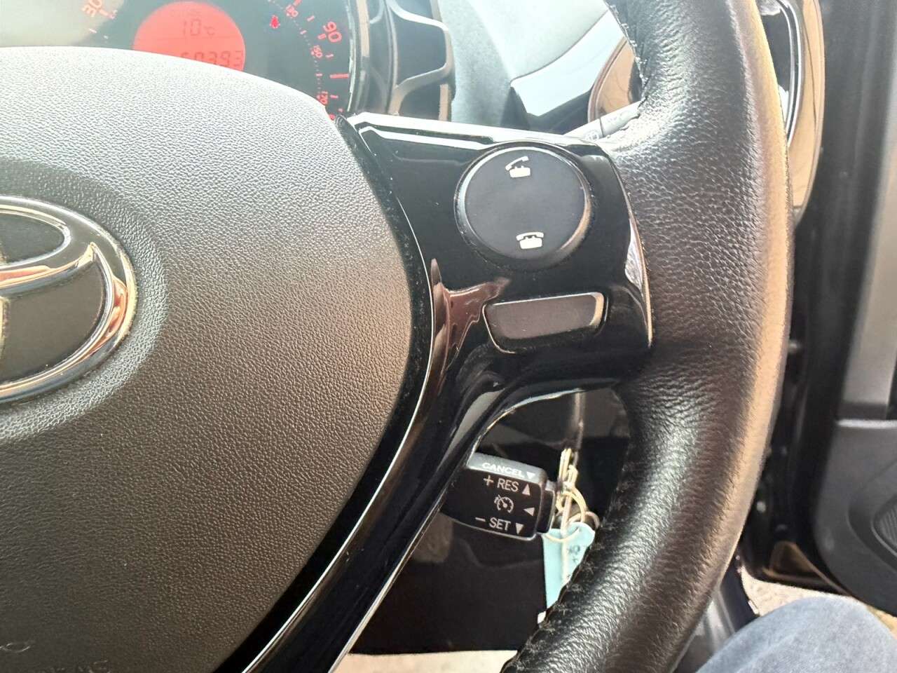 2017 TOYOTA AYGO 2017 TOYOTA AYGO