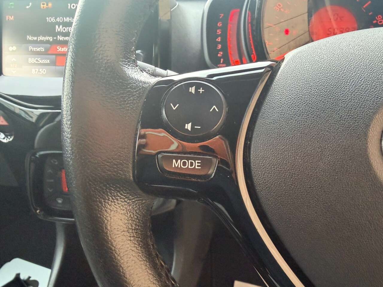 2017 TOYOTA AYGO 2017 TOYOTA AYGO