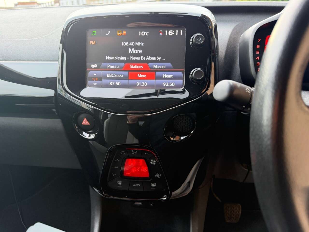 2017 TOYOTA AYGO 2017 TOYOTA AYGO