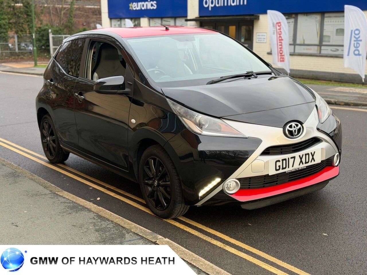 A 2017 TOYOTA AYGO 1.0 VVT-i x-press Hatchback 5dr Petrol Manual Euro 6 (68 ps) A 2017 TOYOTA AYGO 1.0 VVT-i x-press Hatchback 5dr Petrol Manual Euro 6 (68 ps)