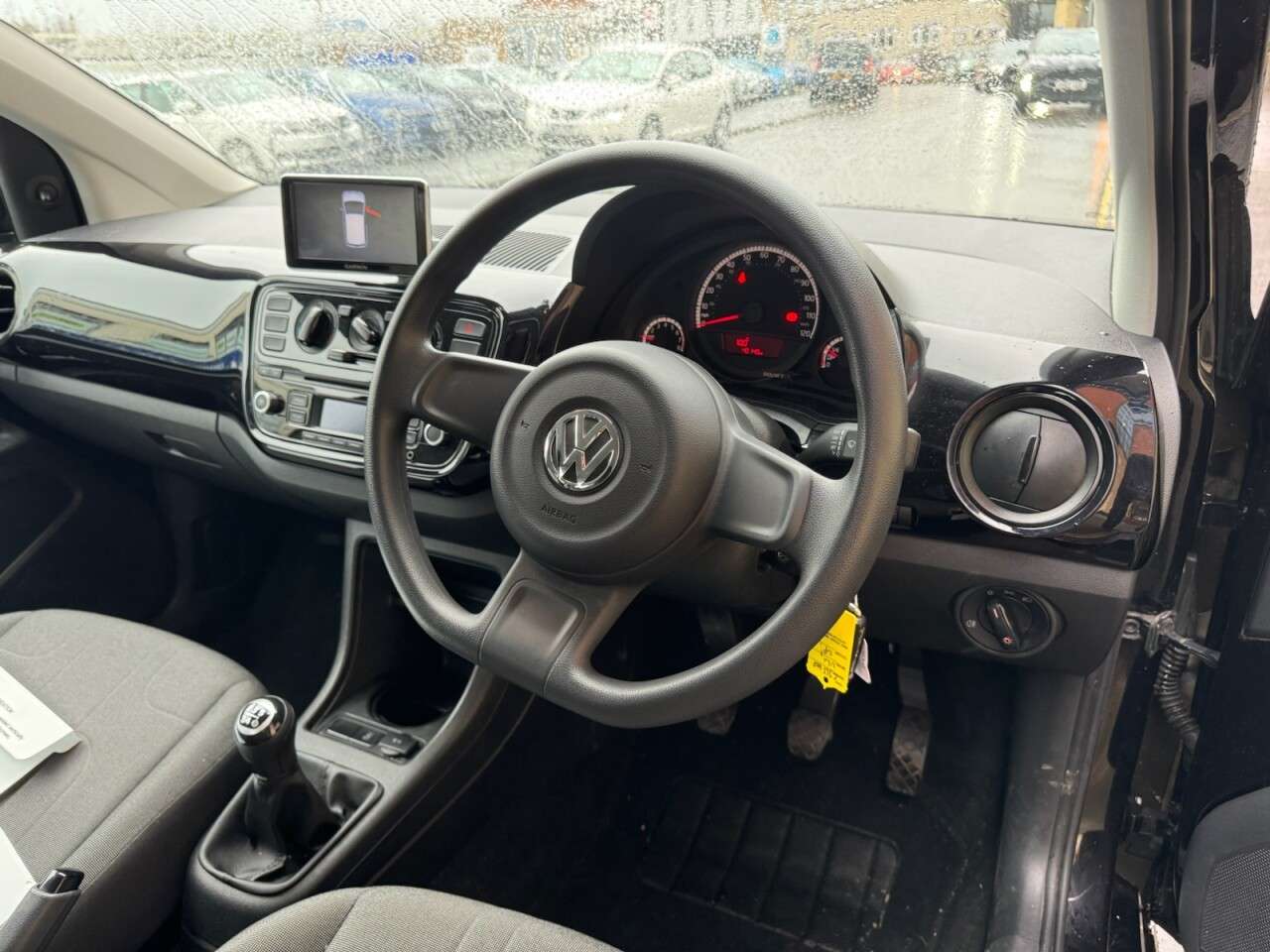 2015 VOLKSWAGEN UP! 2015 VOLKSWAGEN UP!