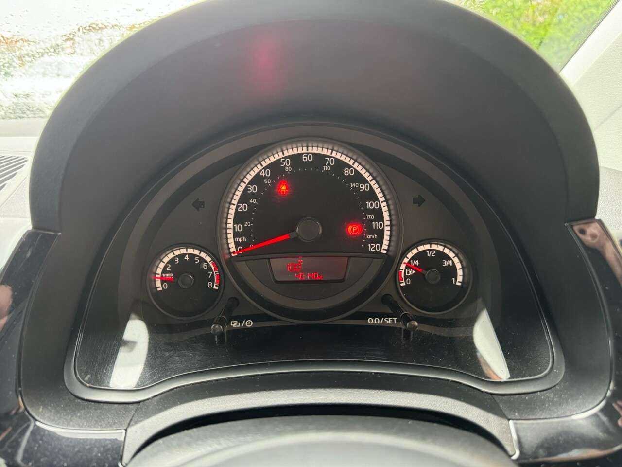 2015 VOLKSWAGEN UP! 2015 VOLKSWAGEN UP!