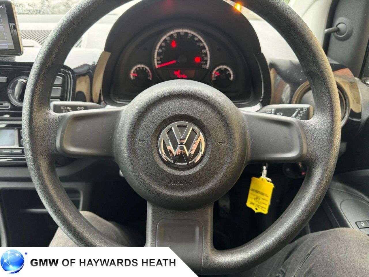 2015 VOLKSWAGEN UP! 2015 VOLKSWAGEN UP!