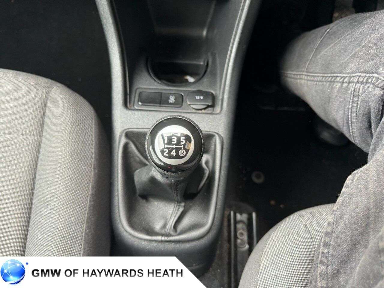 2015 VOLKSWAGEN UP! 2015 VOLKSWAGEN UP!