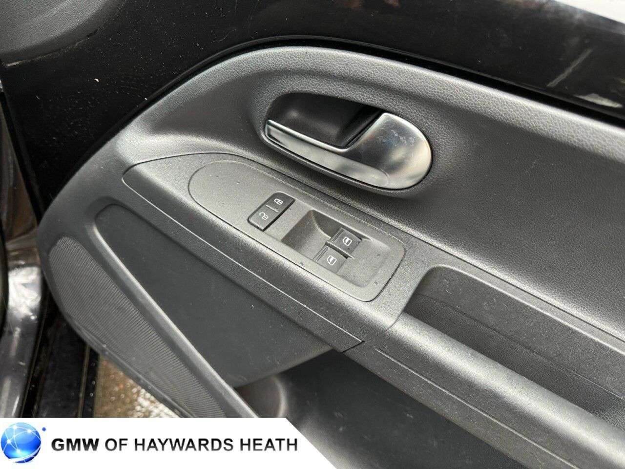 2015 VOLKSWAGEN UP! 2015 VOLKSWAGEN UP!