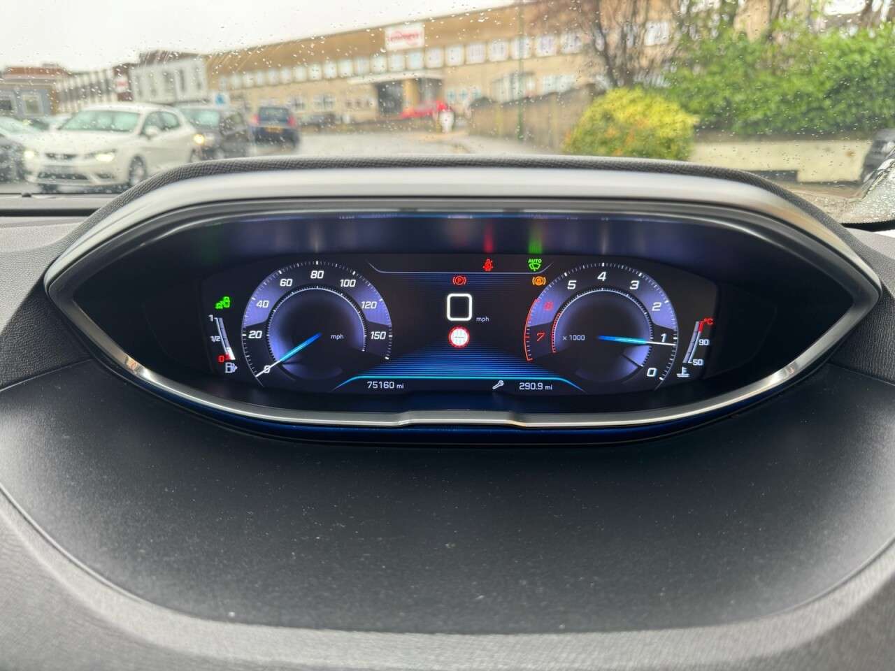 2017 PEUGEOT 3008 2017 PEUGEOT 3008