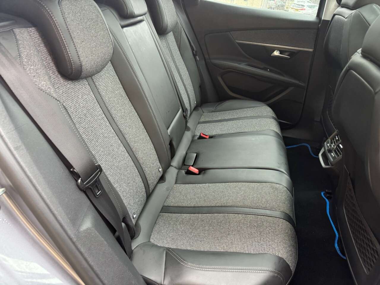 2017 PEUGEOT 3008 2017 PEUGEOT 3008