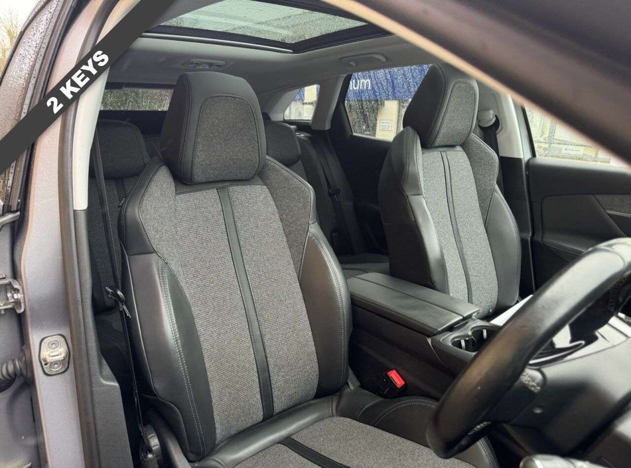 2017 PEUGEOT 3008 2017 PEUGEOT 3008