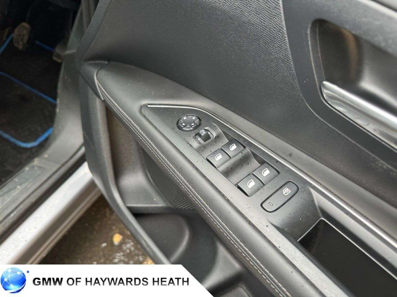 2017 PEUGEOT 3008 2017 PEUGEOT 3008