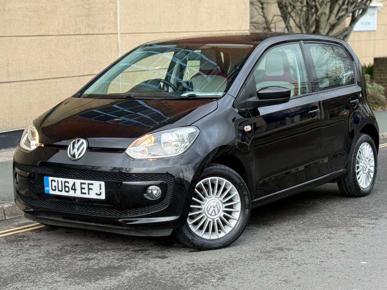 A 0 VOLKSWAGEN UP! 1.0 High up! Hatchback 5dr Petrol Manual Euro 5 (75 ps) A 0 VOLKSWAGEN UP! 1.0 High up! Hatchback 5dr Petrol Manual Euro 5 (75 ps)