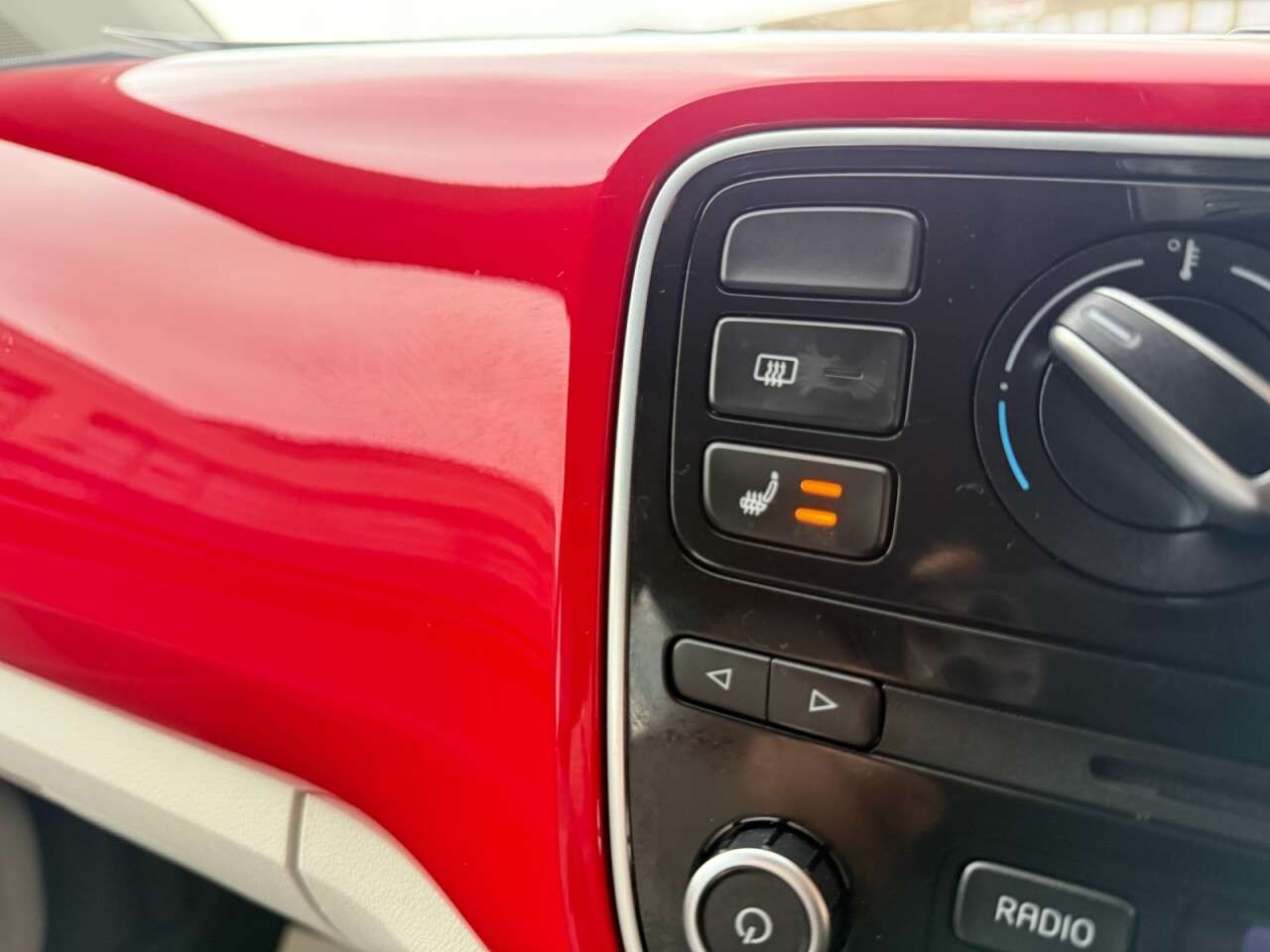 0 VOLKSWAGEN UP! 0 VOLKSWAGEN UP!