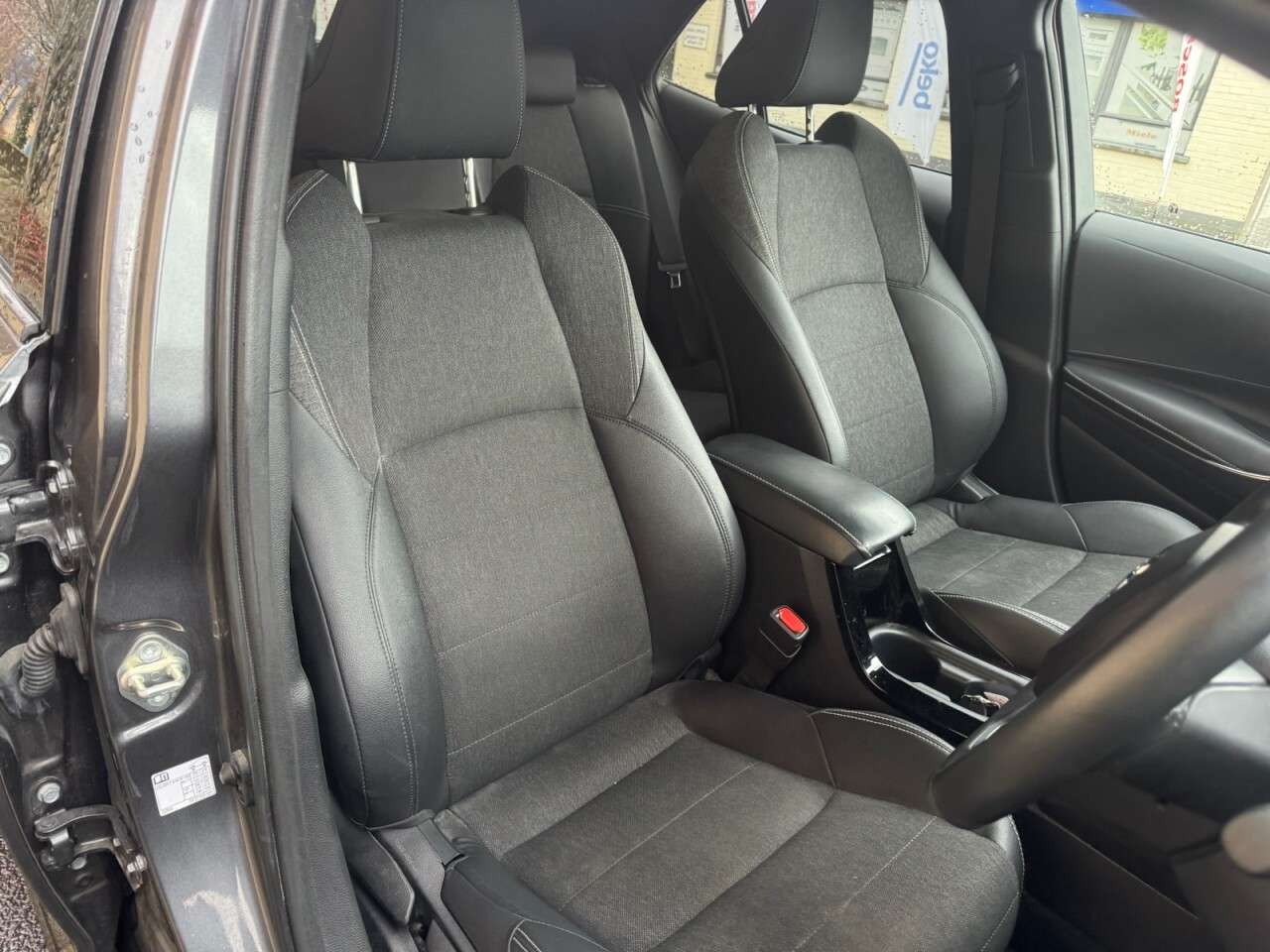 0 TOYOTA COROLLA 0 TOYOTA COROLLA